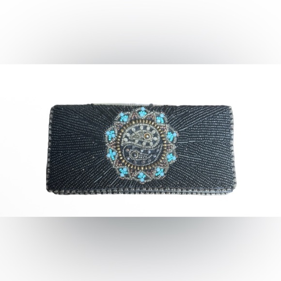 Mary Frances Black Beaded harmony convertible crossbody wallet - Picture 2 of 11